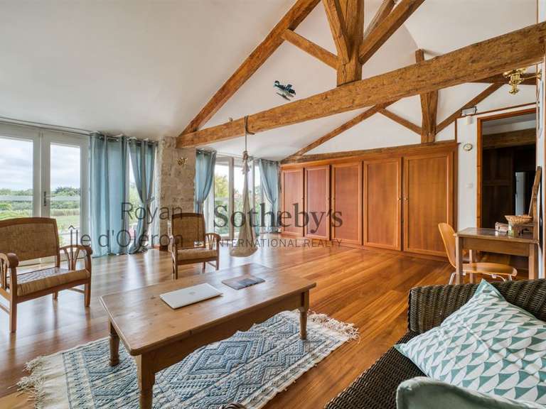 Maison Saint-Georges-d'Oléron - 5 chambres - 240m²