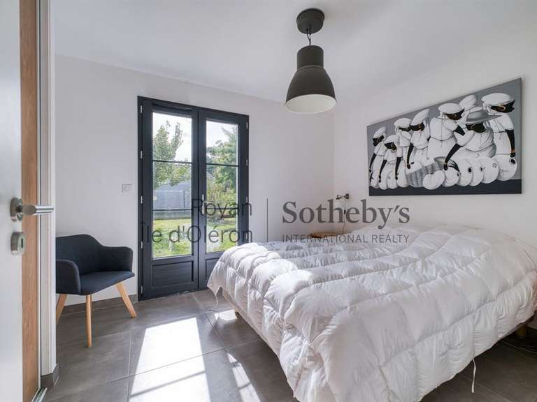 Maison Saint-Georges-d'Oléron - 5 chambres - 159m²