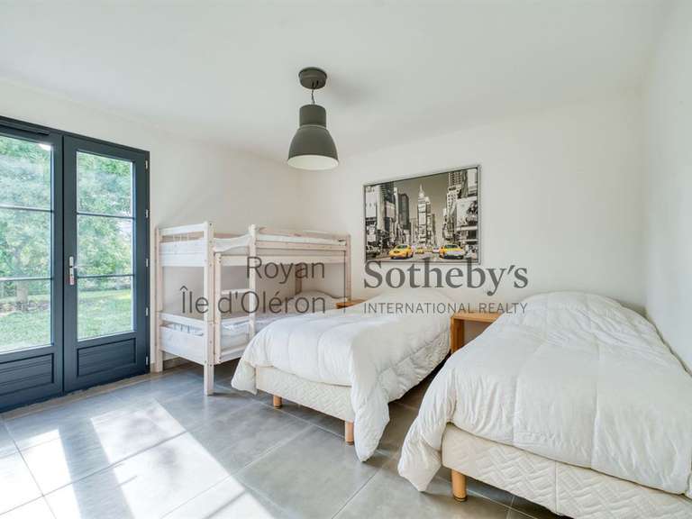 Maison Saint-Georges-d'Oléron - 5 chambres - 159m²