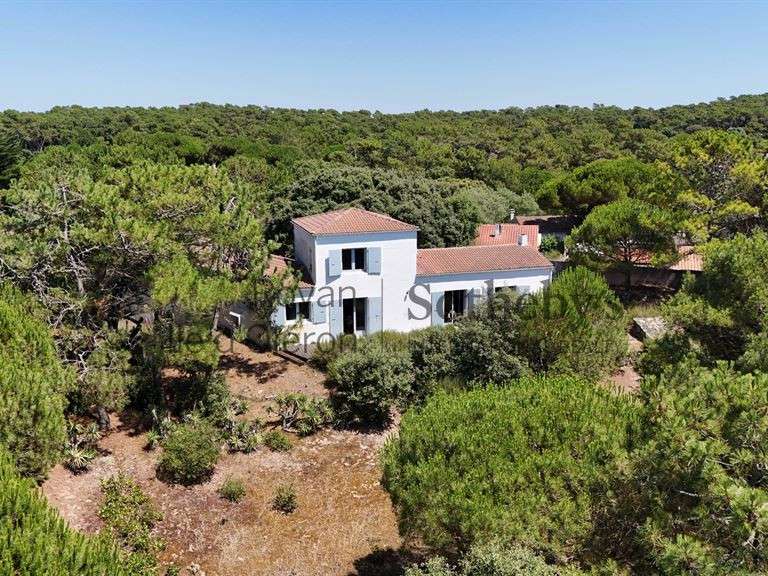 Maison Saint-Georges-d'Oléron - 4 chambres - 175m²