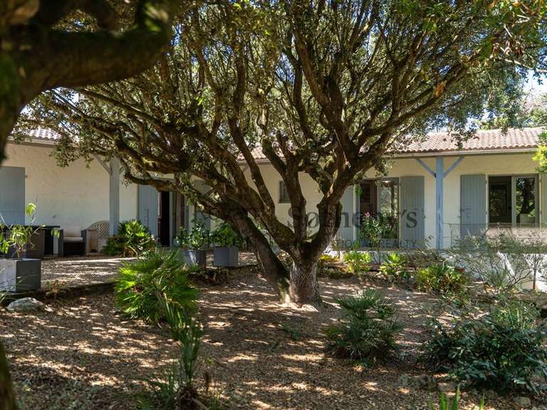 Maison Saint-Georges-d'Oléron - 4 chambres - 175m²