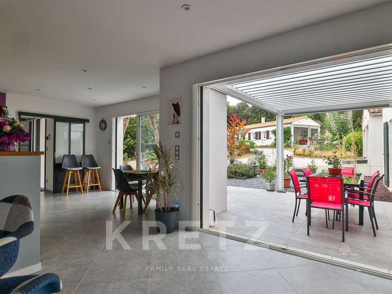 Maison Saint-Georges-d'Oléron - 6 chambres - 205m²