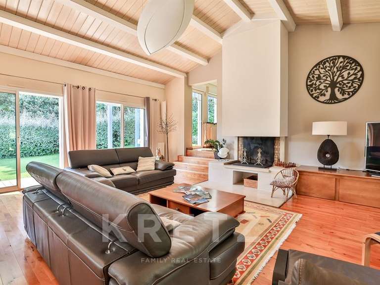 Maison Saint-Georges-d'Oléron - 4 chambres - 235m²