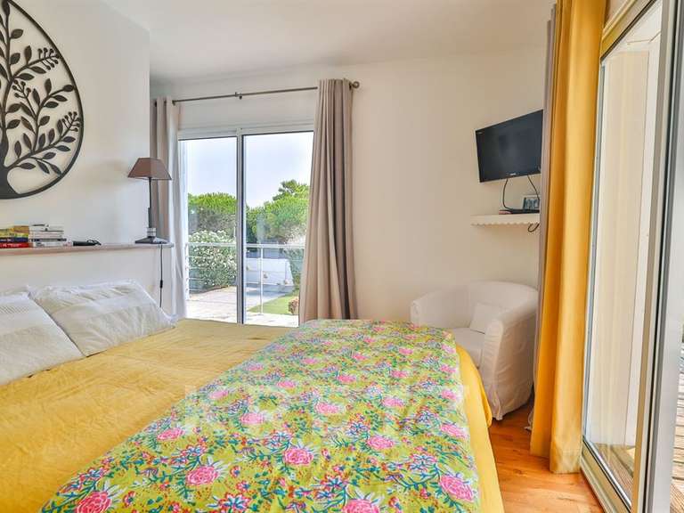 Maison Saint-Georges-d'Oléron - 4 chambres - 235m²