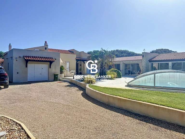 Maison Saint-Georges-d'Oléron - 3 chambres - 218m²