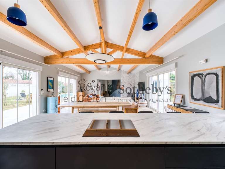 Maison Saint-Georges-d'Oléron - 6 chambres - 184m²