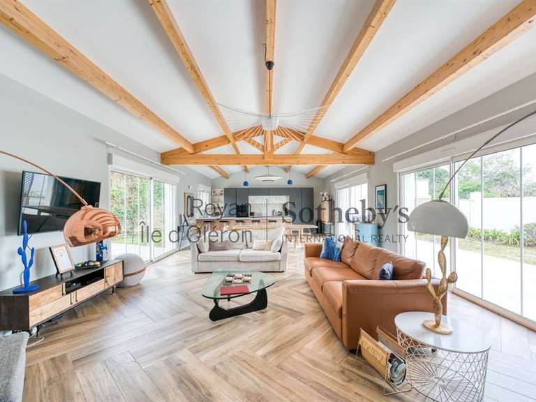 Maison Saint-Georges-d'Oléron - 6 chambres - 184m²