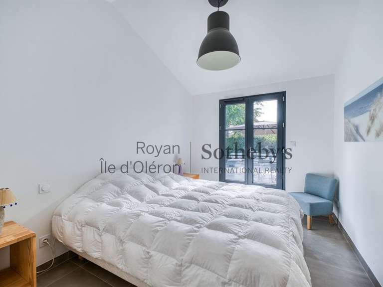 Maison Saint-Georges-d'Oléron - 5 chambres - 159m²