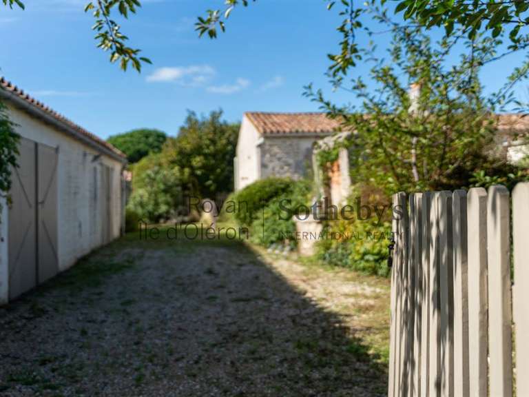 Maison Saint-Georges-d'Oléron - 5 chambres - 159m²