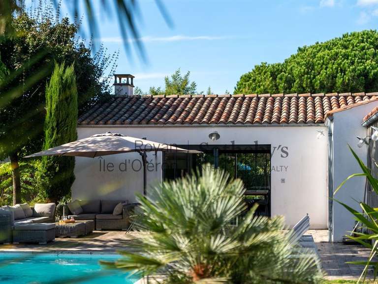 Maison Saint-Georges-d'Oléron - 5 chambres - 159m²