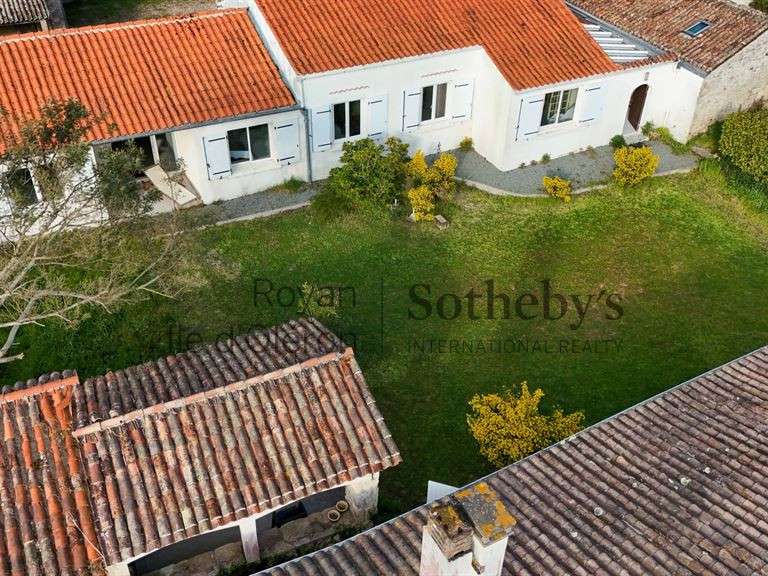 Maison Saint-Georges-d'Oléron - 7 chambres - 240m²