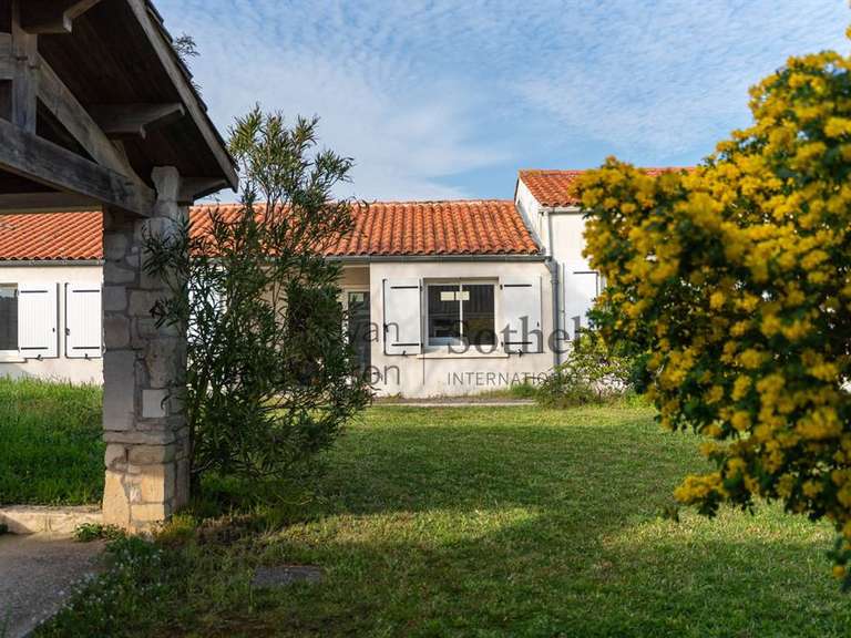 Maison Saint-Georges-d'Oléron - 7 chambres - 240m²