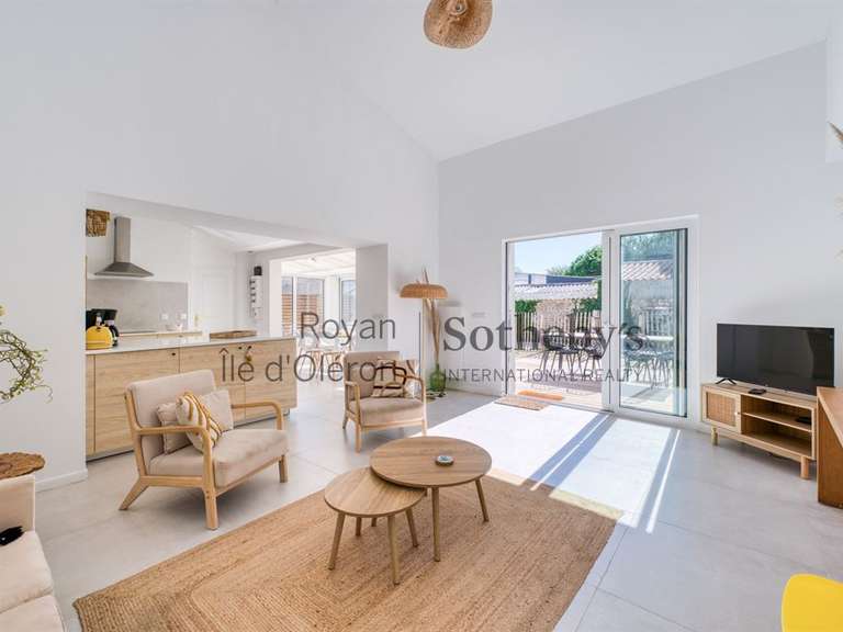 Maison Saint-Georges-d'Oléron - 8 chambres - 238m²