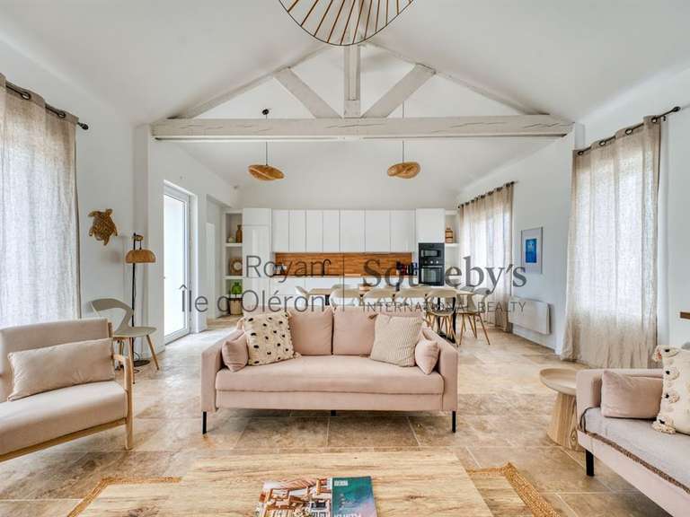 Maison Saint-Georges-d'Oléron - 8 chambres - 238m²