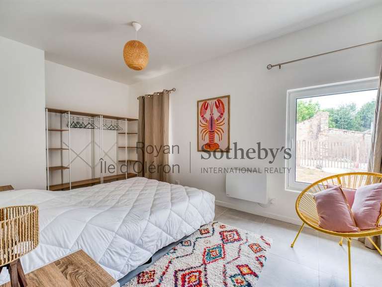 Maison Saint-Georges-d'Oléron - 8 chambres - 238m²