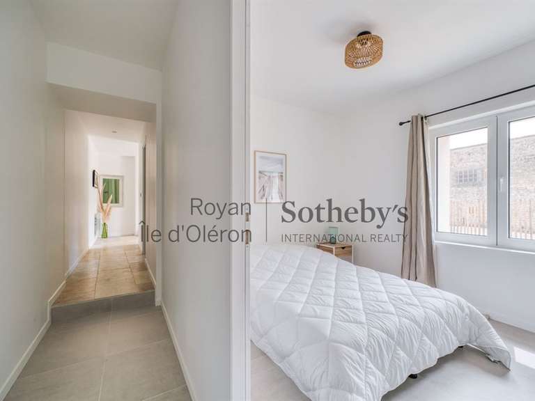 Maison Saint-Georges-d'Oléron - 8 chambres - 238m²