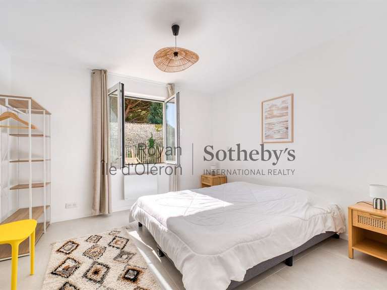 Maison Saint-Georges-d'Oléron - 8 chambres - 238m²