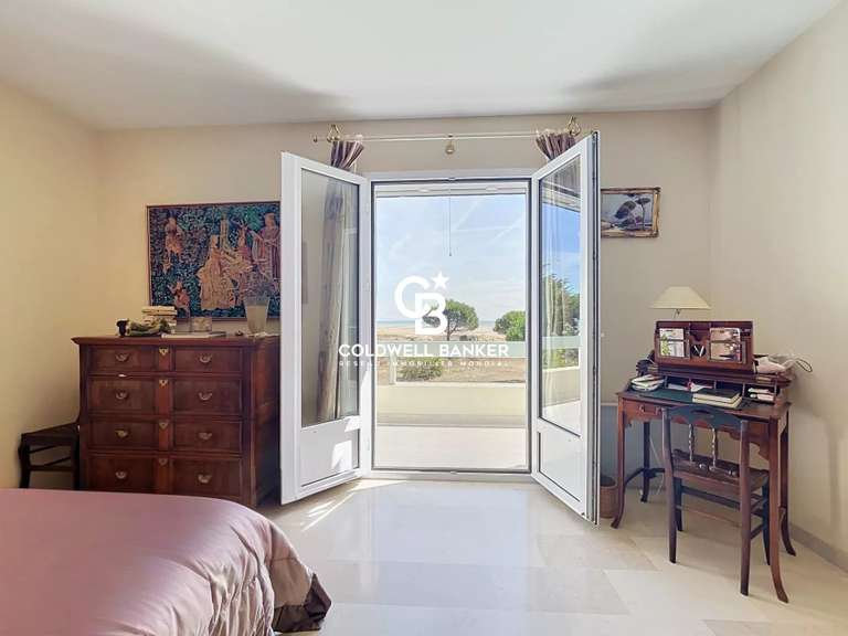 House Saint-Georges-d'Oléron - 2 bedrooms - 163m²
