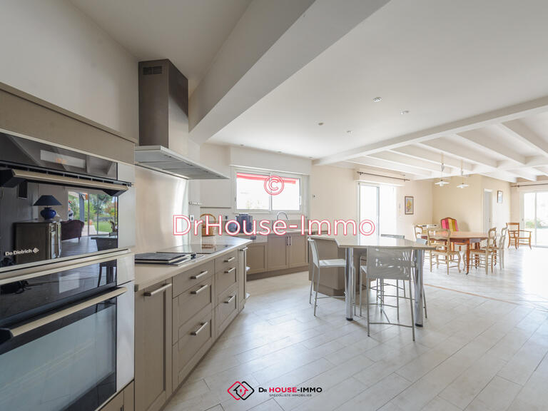 Villa Saint-Georges-d'Oléron - 4 chambres - 195m²