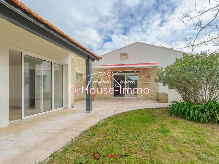 Villa Saint-Georges-d'Oléron - 4 chambres - 195m²