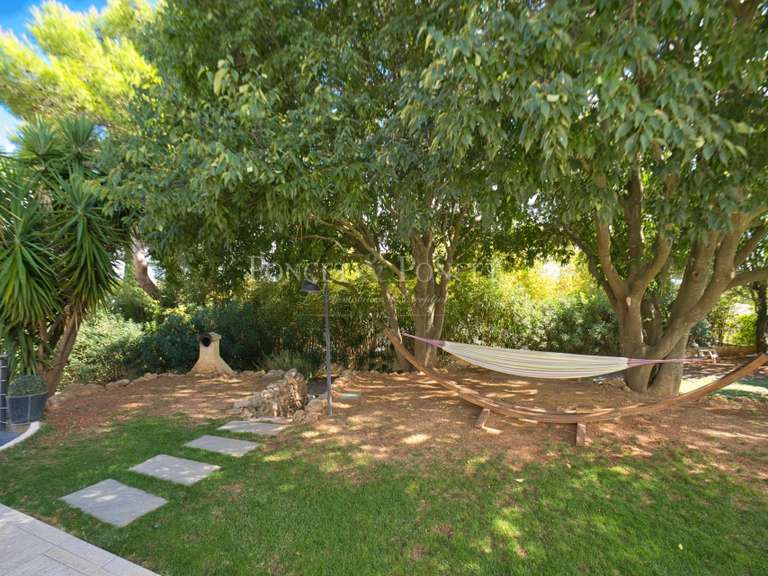 Maison Saint-Georges-d'Orques - 5 chambres - 254m²