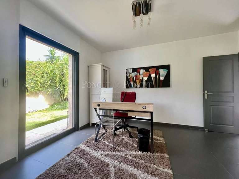 Maison Saint-Georges-d'Orques - 5 chambres - 254m²