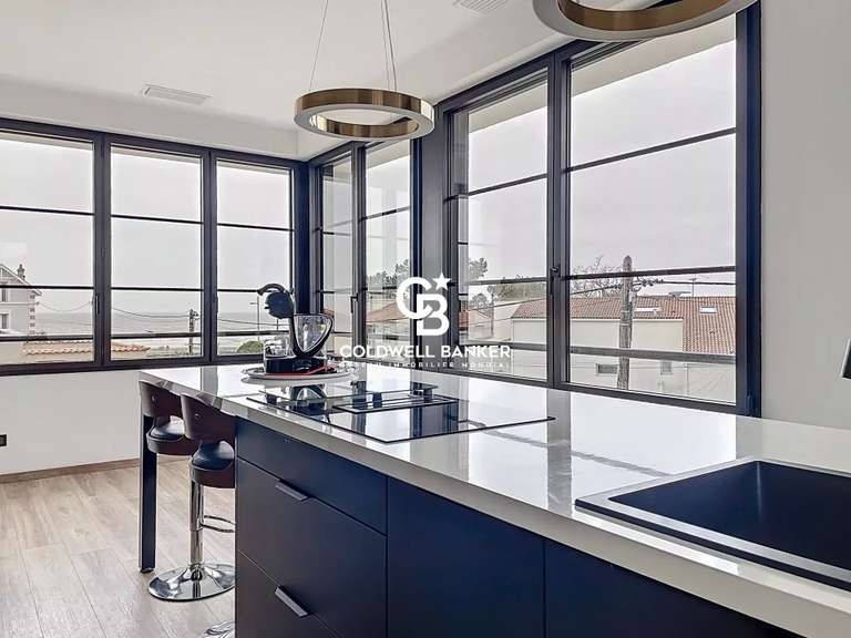 Hôtel particulier avec Vue sur mer Saint-Georges-de-Didonne - 300m²