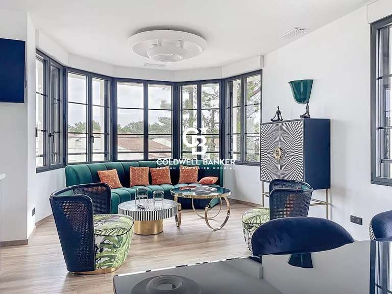 Hôtel particulier avec Vue sur mer Saint-Georges-de-Didonne - 300m²