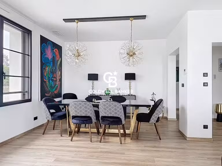 Hôtel particulier avec Vue sur mer Saint-Georges-de-Didonne - 300m²
