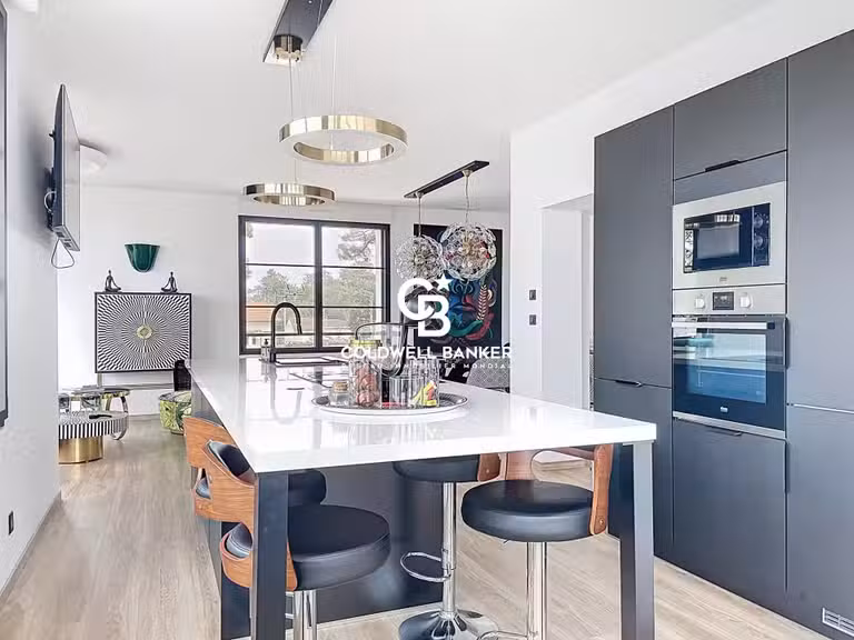 Hôtel particulier avec Vue sur mer Saint-Georges-de-Didonne - 300m²