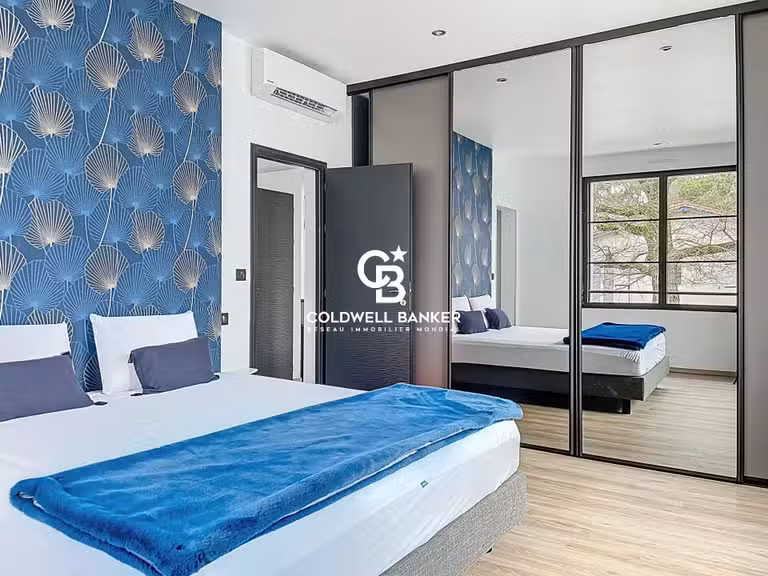 Hôtel particulier avec Vue sur mer Saint-Georges-de-Didonne - 300m²