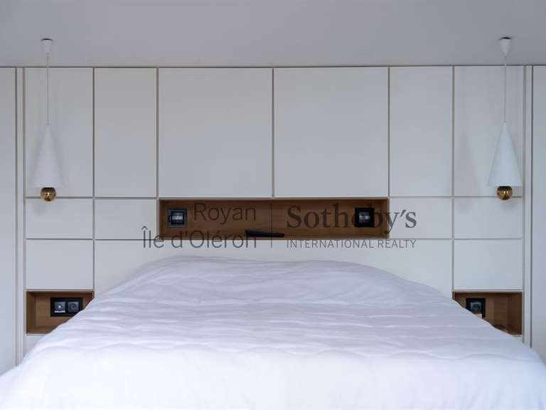 Maison Saint-Georges-de-Didonne - 4 chambres - 220m²