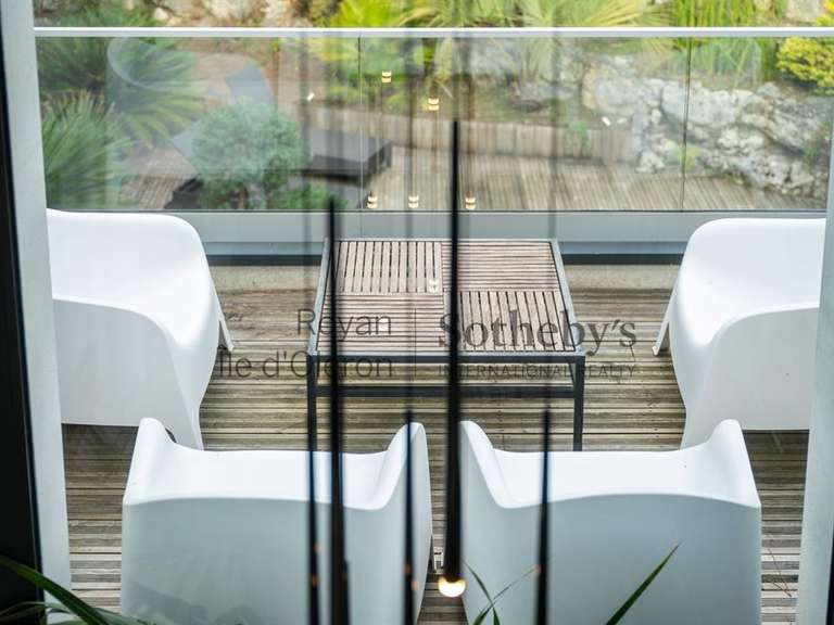 Maison Saint-Georges-de-Didonne - 4 chambres - 220m²