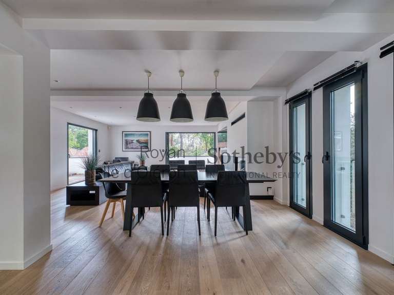 Maison Saint-Georges-de-Didonne - 4 chambres - 220m²