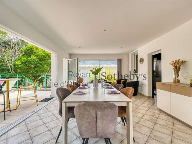 Maison Saint-Georges-de-Didonne - 6 chambres - 220m²