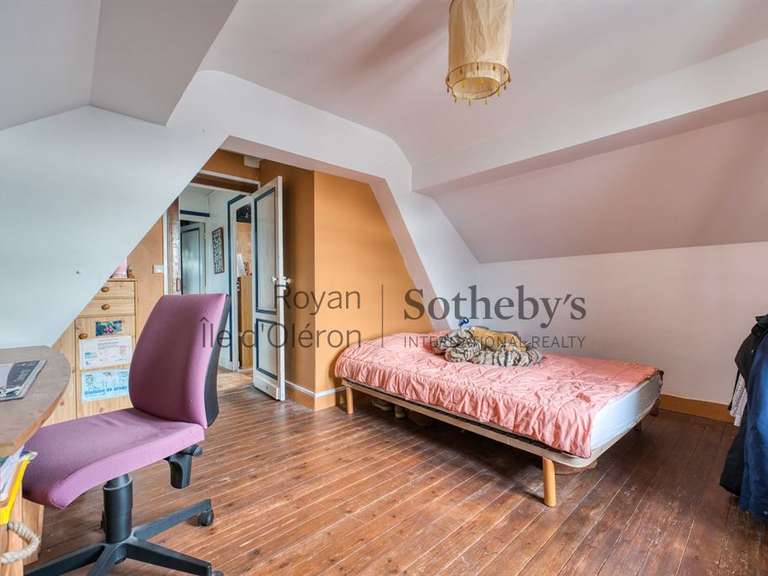 Maison Saint-Georges-de-Didonne - 4 chambres - 158m²