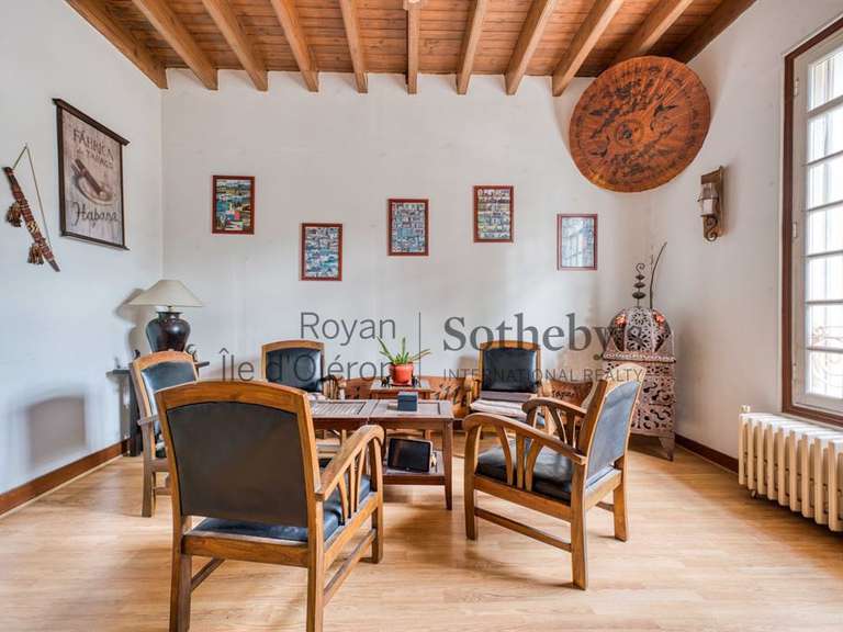 Maison Saint-Georges-de-Didonne - 4 chambres - 158m²