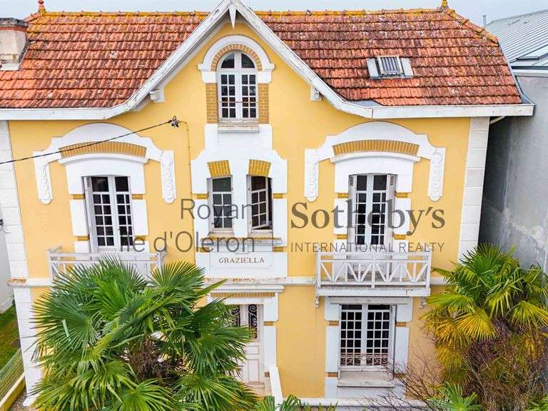 Maison Saint-Georges-de-Didonne - 4 chambres - 158m²