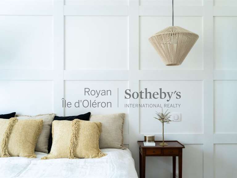 Maison Saint-Georges-de-Didonne - 5 chambres - 261m²