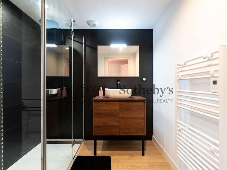 Maison Saint-Georges-de-Didonne - 5 chambres - 261m²