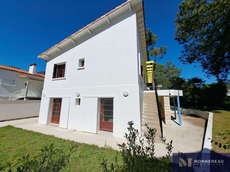 Maison Saint-Georges-de-Didonne - 4 chambres - 162m²