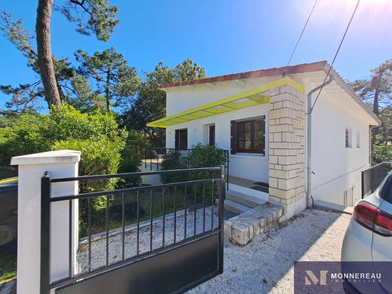 Maison Saint-Georges-de-Didonne - 4 chambres - 162m²
