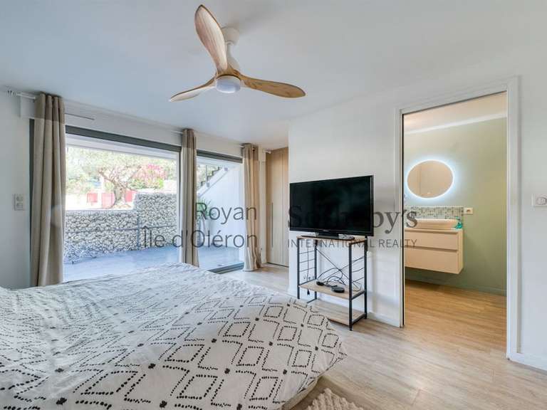 Maison Saint-Georges-de-Didonne - 5 chambres - 233m²