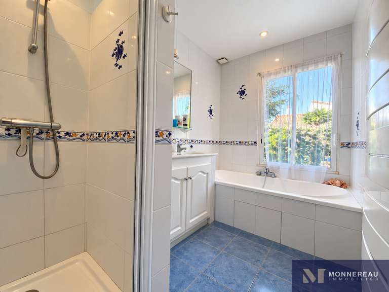 Maison Saint-Georges-de-Didonne - 3 chambres - 126m²