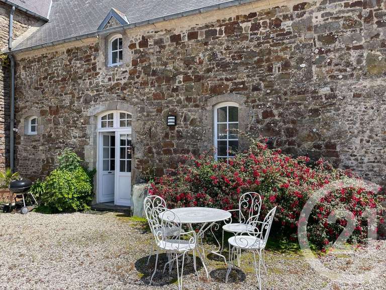 Maison Saint-Georges-de-la-Rivière - 11 chambres