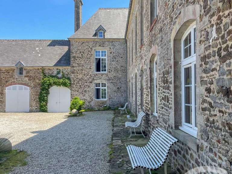 Maison Saint-Georges-de-la-Rivière - 11 chambres