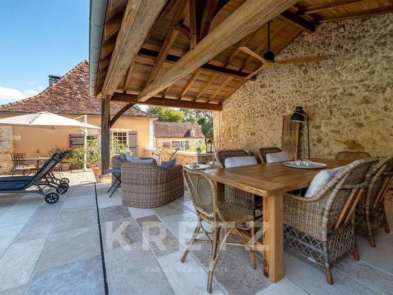 Maison Saint-Georges-de-Montclard - 5 chambres - 350m²