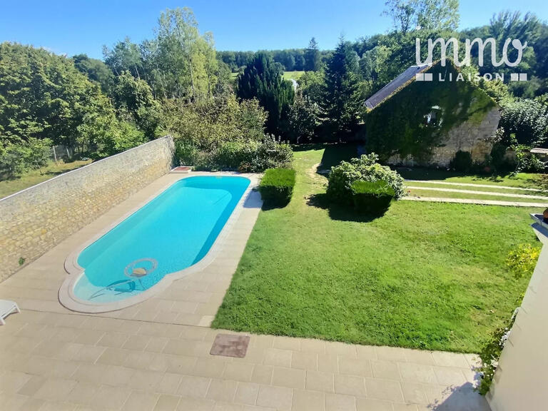 Vente Propriété Saint-Georges-sur-Cher - 5 chambres