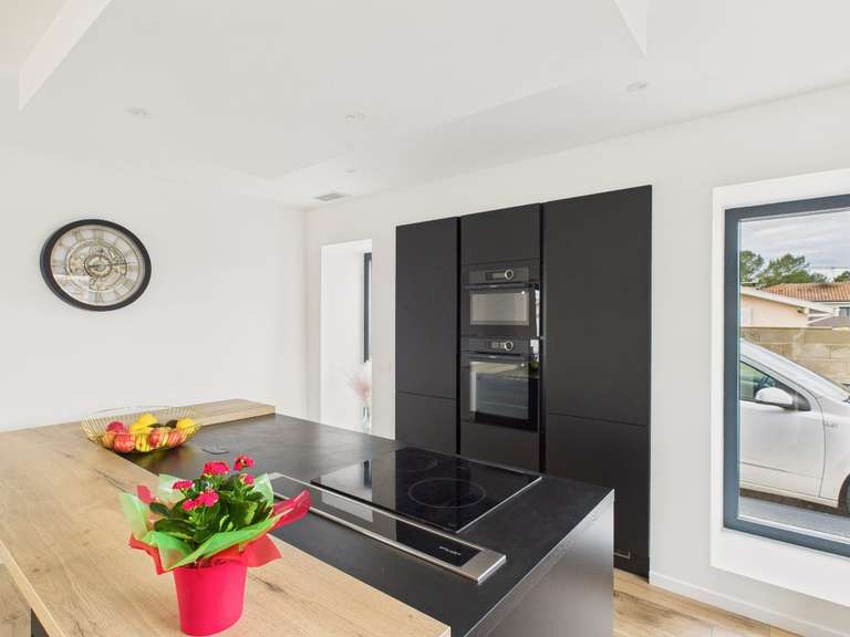 Maison Saint-Geours-de-Maremne - 4 chambres - 160m²