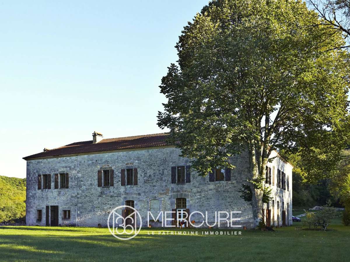 Château Saint-Germain-du-Bel-Air